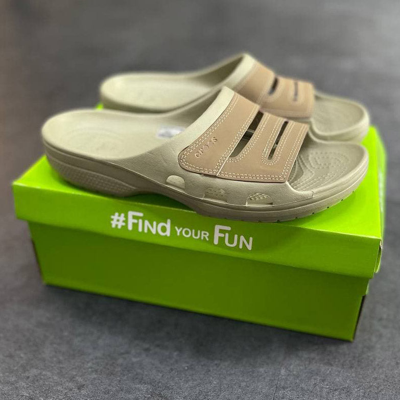 Yukon® Mesa II Slide Khaki